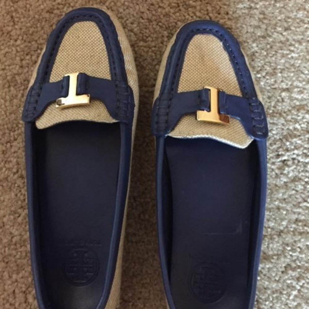 Tory Burch size 8 loafers